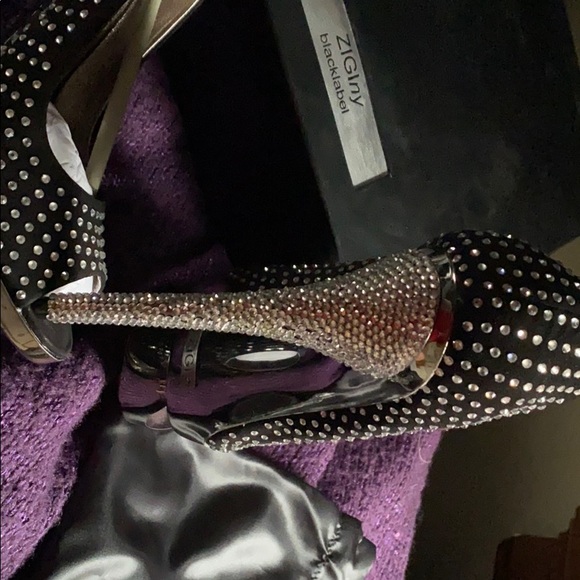 ZiGiny black label sz40 NIB - Picture 4 of 7